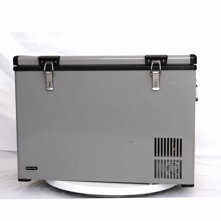 Whynter 85 Quart Portable Fridge/ Freezer FM-85G